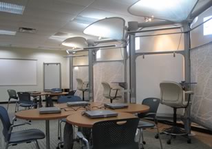 Figure 2. Zigzag Panels and Whiteboards Create Informal Learning Areas